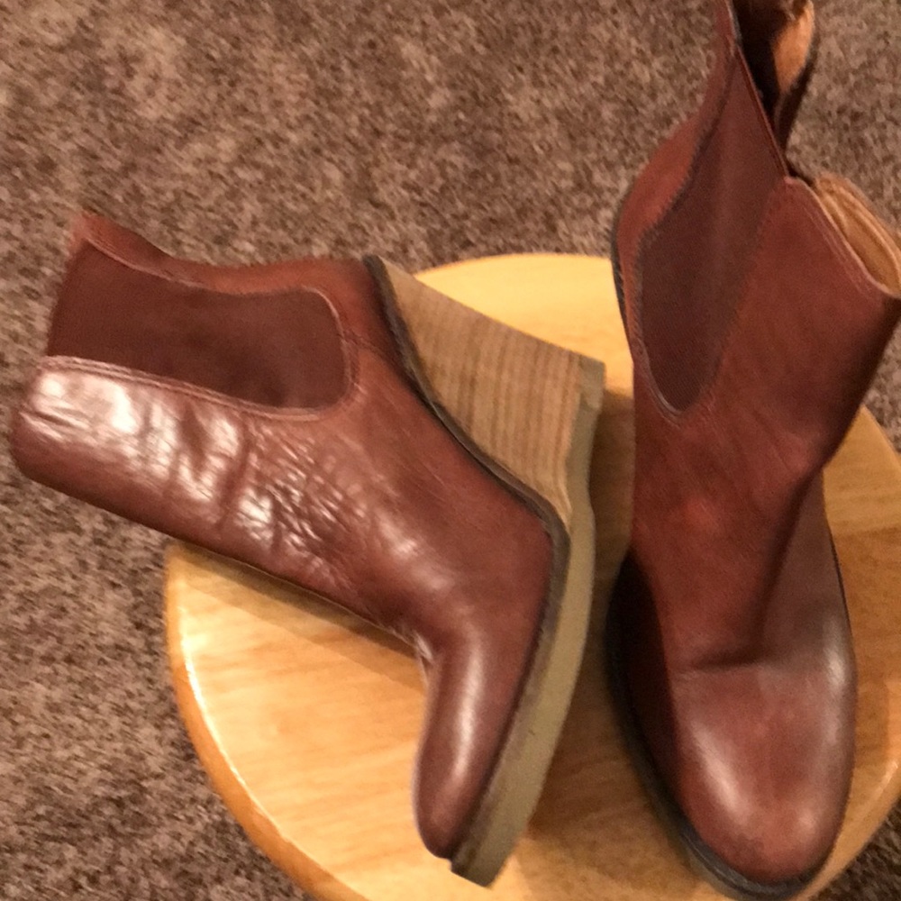 Lucky Brand Wedge